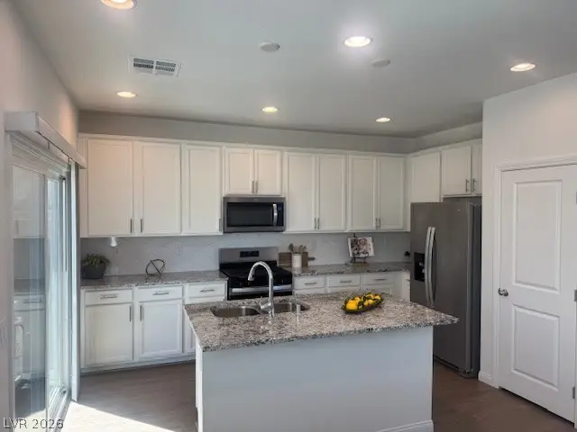 8106 Rockflower Street, Las Vegas, NV 89113 - #2