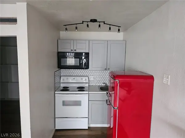 4600 University Center Drive #80, Las Vegas, NV 89119