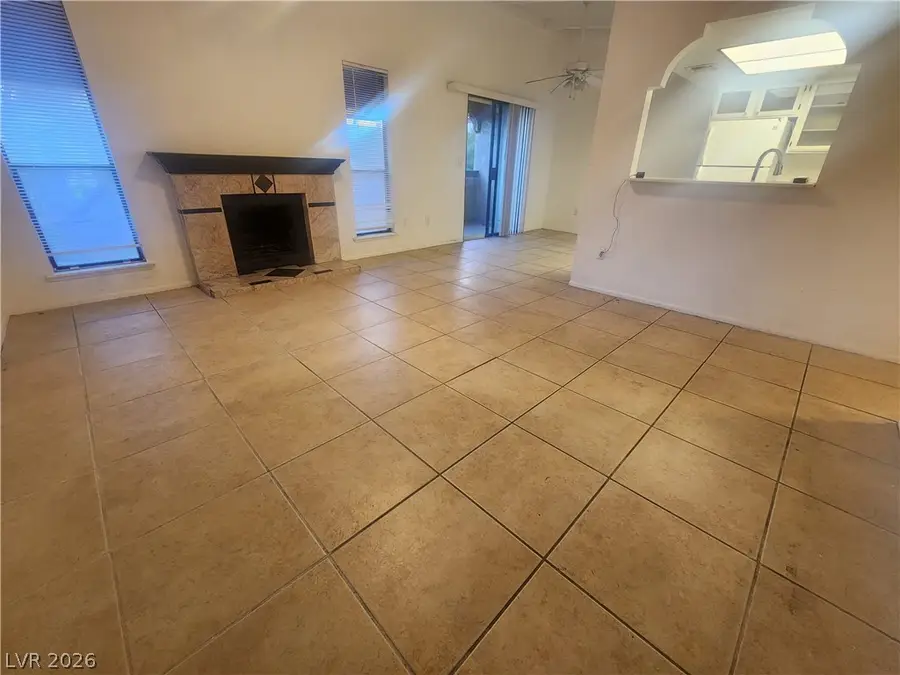 4732 Obannon Drive #D, Las Vegas, NV 89102 - #3