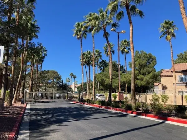 2121 Blue Breeze Drive #107, Las Vegas, NV 89128