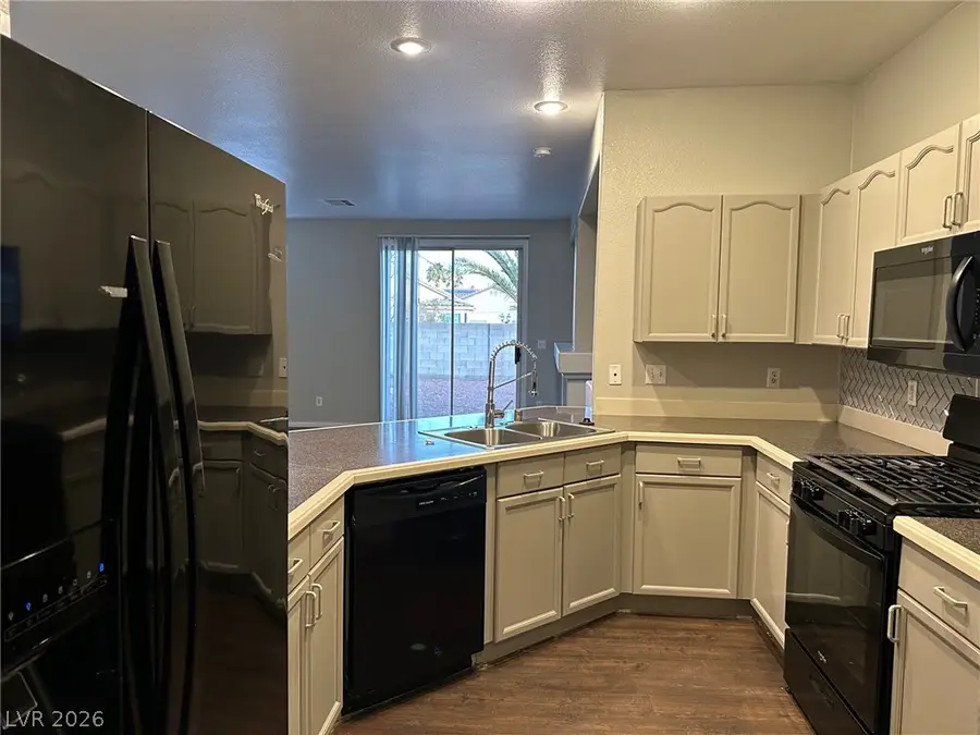 1190 Stormy Valley Road, Las Vegas, NV 89123 - #3