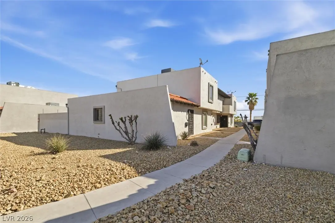 1438 N Jones Boulevard, Las Vegas, NV 89108 - #1