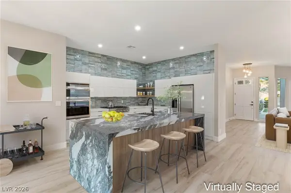 1605 Shadow Rock Drive, Las Vegas, NV 89117