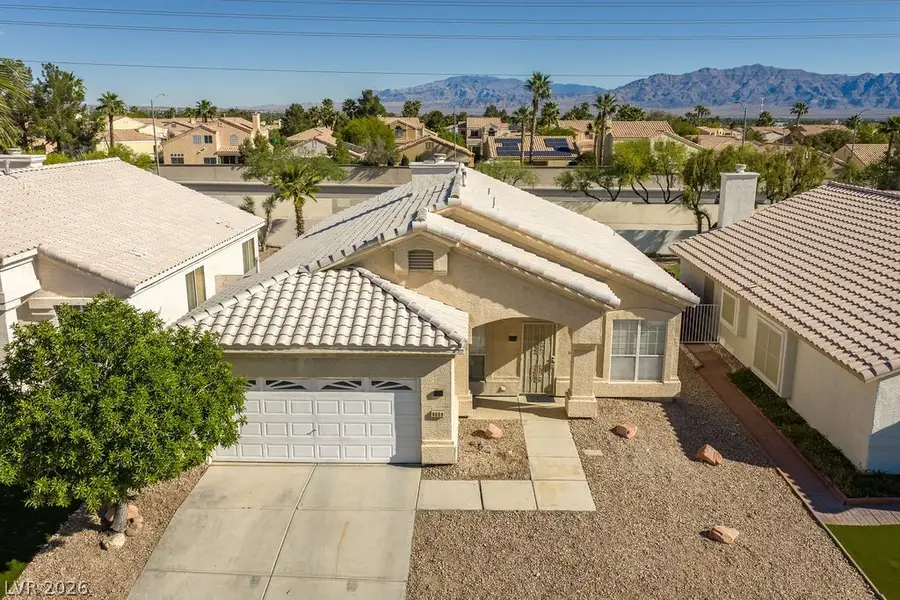 8008 Villa Finestra Drive, Las Vegas, NV 89128 - #3