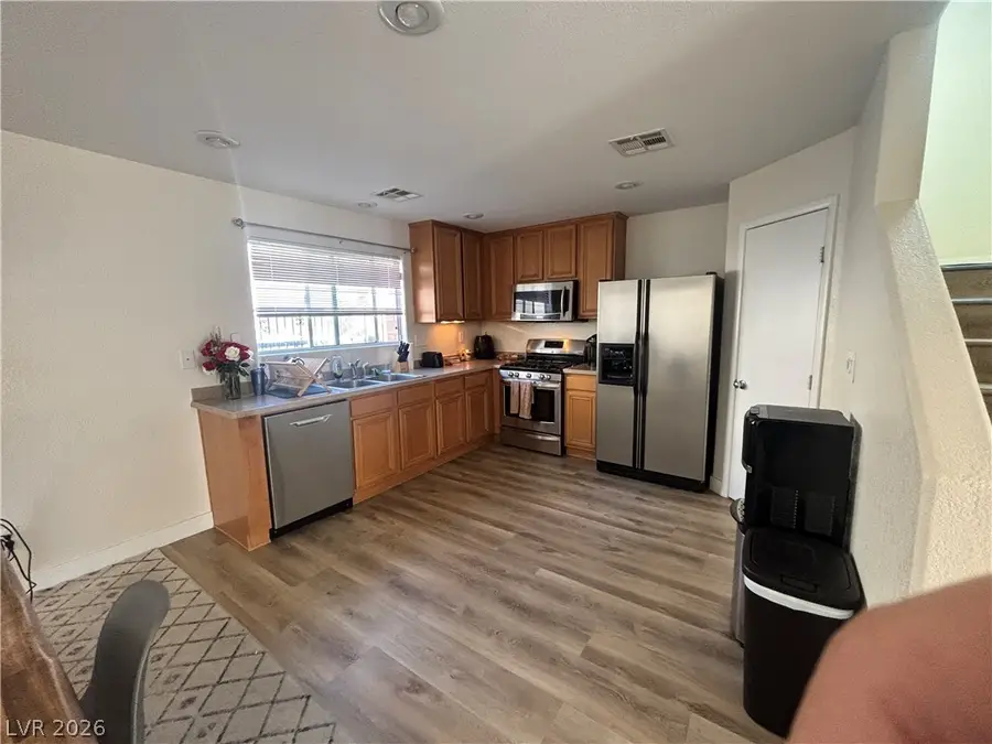 586 Brinkburn Point Avenue, Las Vegas, NV 89178 - #3