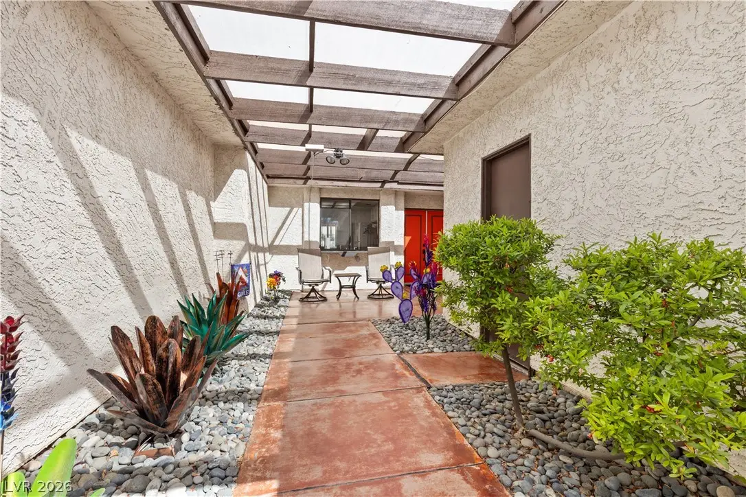 2556 Laconia Avenue, Las Vegas, NV 89121 - #1