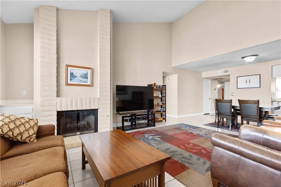 2556 Laconia Avenue, Las Vegas, NV 89121 - #3