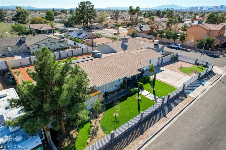 4915 Nevada Avenue, Las Vegas, NV 89104 - #3