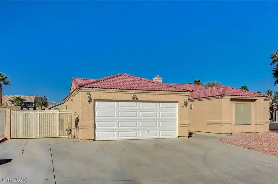 3439 Fox Bluff Drive, North Las Vegas, NV 89032 - #2