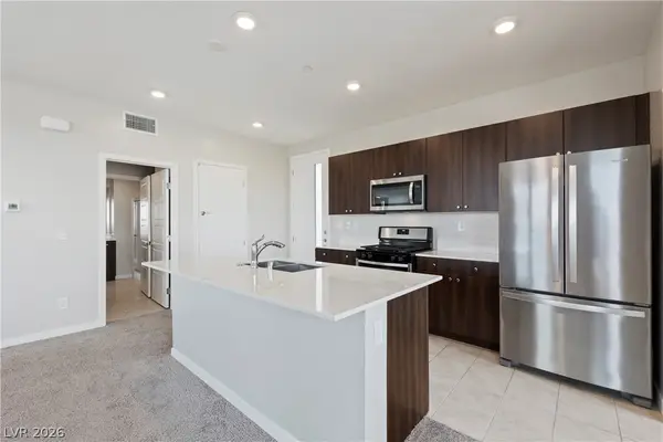 11238 Essence Point Avenue #205, Las Vegas, NV 89135