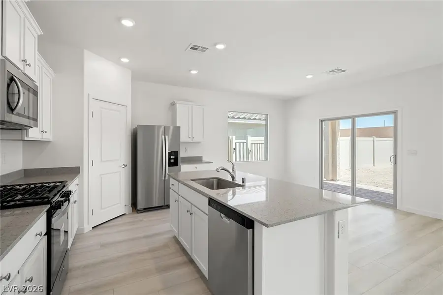 6782 Magnolia River Avenue, Las Vegas, NV 89156 - #2