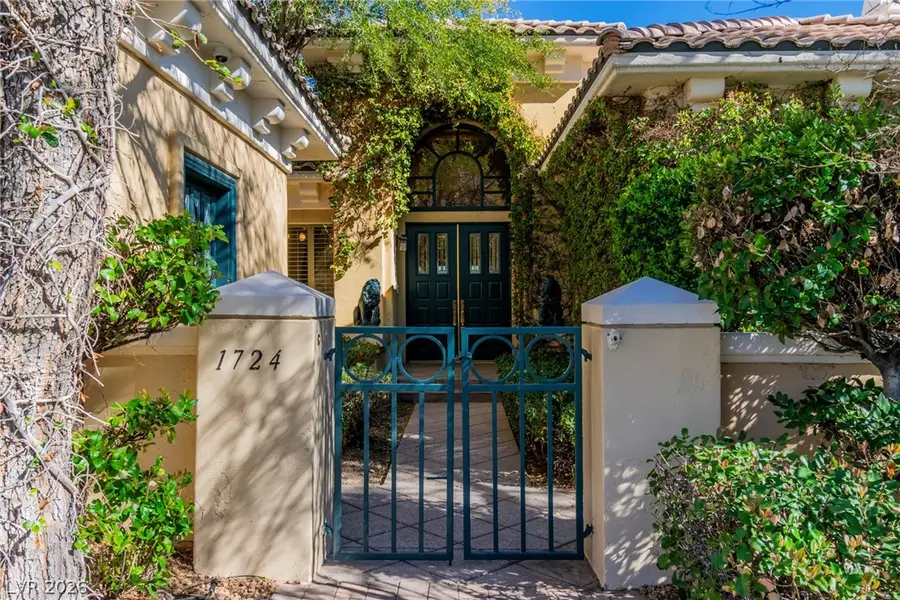 1724 Glenview Drive, Las Vegas, NV 89134 - #3