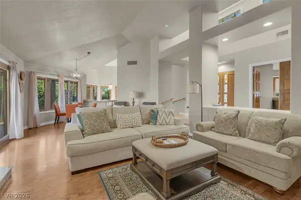 7176 Mission Hills Drive, Las Vegas, NV 89113