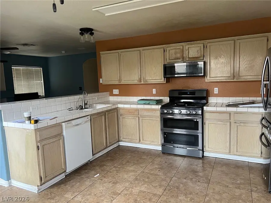 2050 Paterno Avenue, Las Vegas, NV 89123 - #3