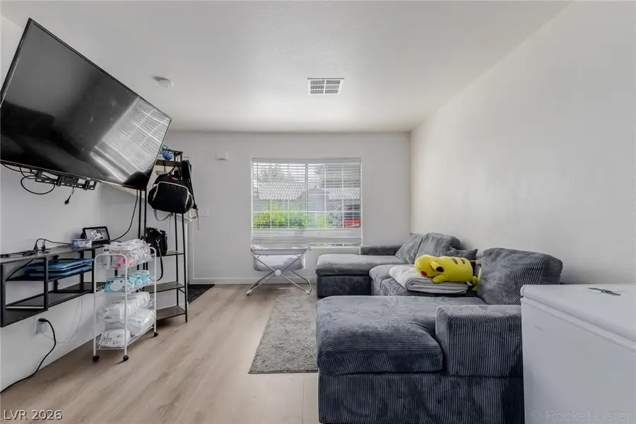 2122 Sleepy Court #2122, Las Vegas, NV 89106 - #3