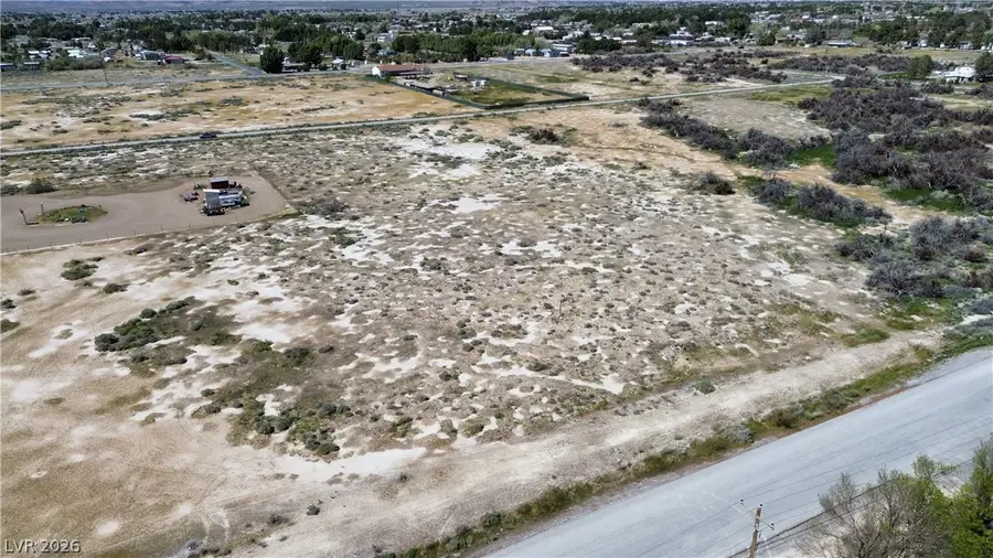 421 S Flora Avenue, Pahrump, NV 89048 - #3