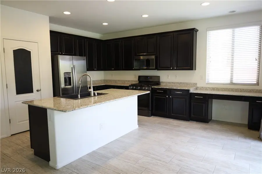 6531 Twin Arrows Avenue, Las Vegas, NV 89122 - #2