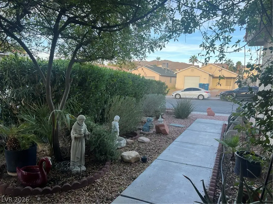 2881 Prestonwood Street, Las Vegas, NV 89156 - #3