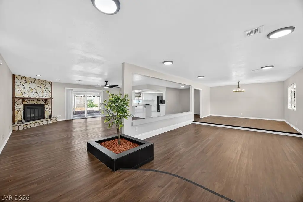 3189 Casanova Circle, Las Vegas, NV 89120 - #1