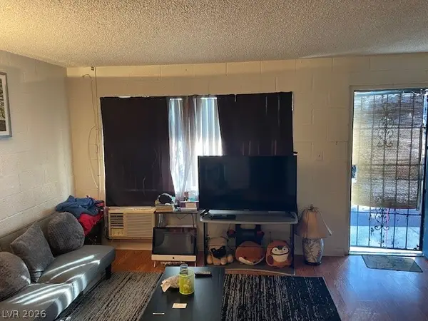 4600 University Center Drive #177, Las Vegas, NV 89119