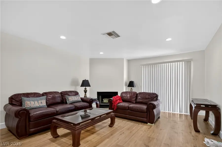 2193 Aspen Mirror Drive #102, Laughlin, NV 89029 - #2