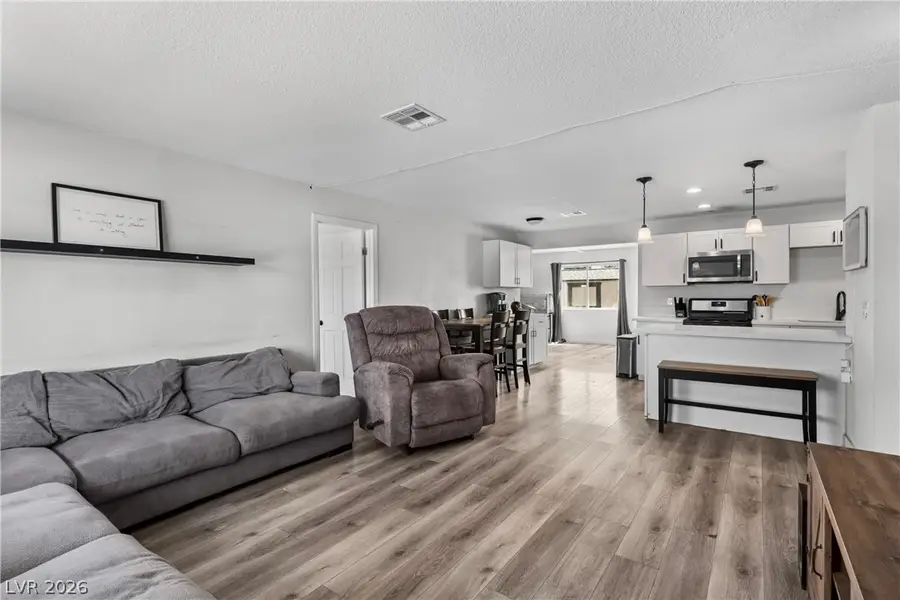 4825 Hot Springs Avenue, Las Vegas, NV 89110 - #3