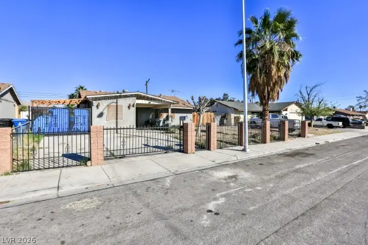 34 Del Amo Drive, Las Vegas, NV 89110 - #3