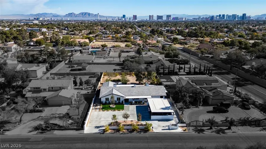 2870 Belcastro Street, Las Vegas, NV 89117 - #2