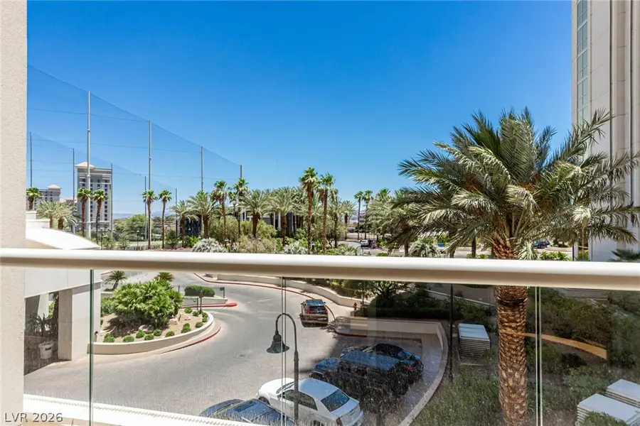 135 E Harmon Avenue #02702, Las Vegas, NV 89109 - #3