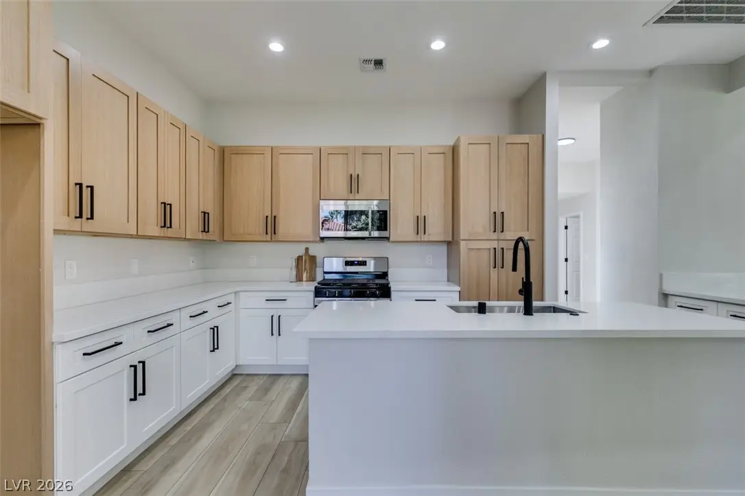 2784 Cape Hope Way, Las Vegas, NV 89121 - #1