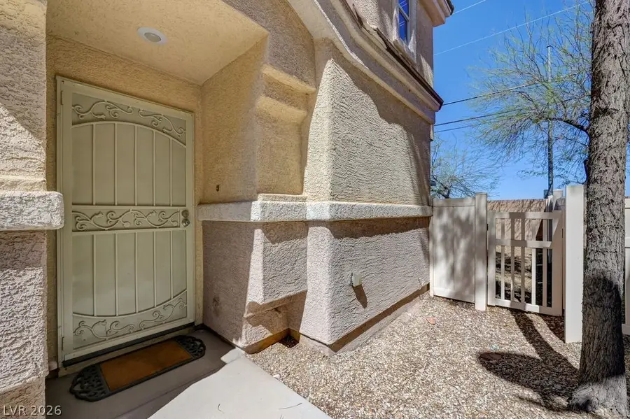 6418 Burns Allen Avenue #102, Las Vegas, NV 89122 - #2
