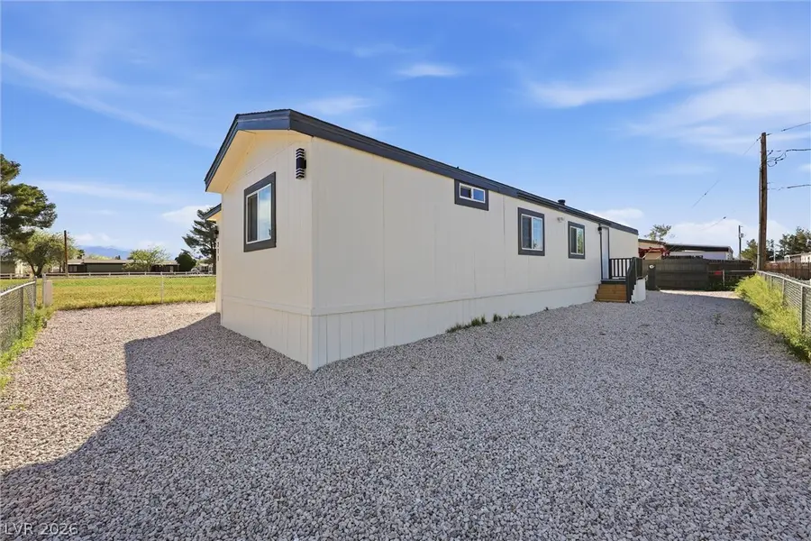 211 W Duck Creek Road, Pahrump, NV 89048 - #2