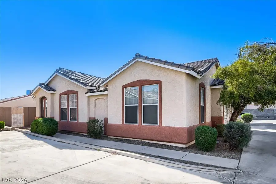 6722 Black Oil Drive, Las Vegas, NV 89122 - #2