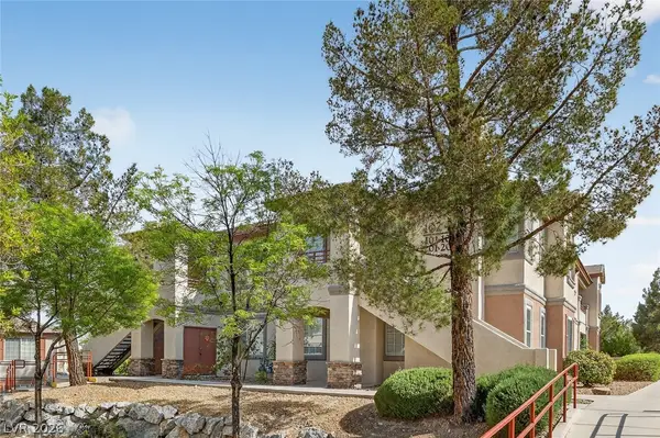 10245 King Henry Avenue #102, Las Vegas, NV 89144