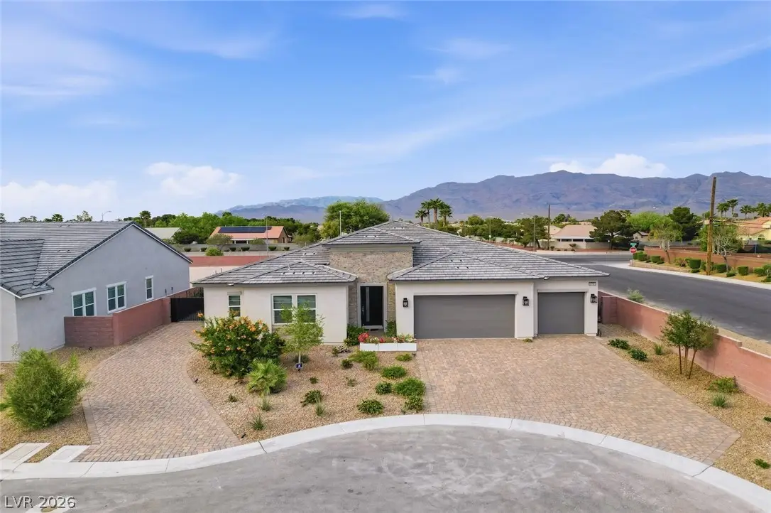 5702 Kings Bluff Avenue, Las Vegas, NV 89131 - #1