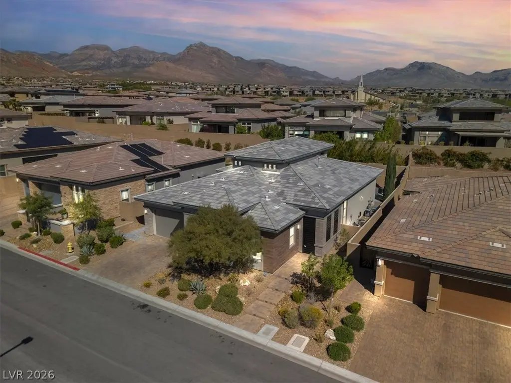 12374 Skyracer Drive, Las Vegas, NV 89138 - #1