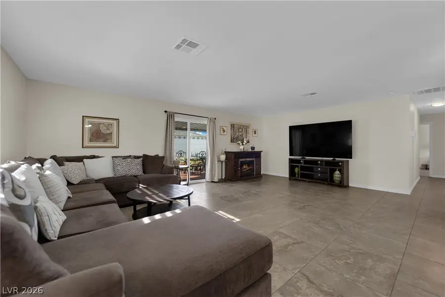 5280 Vicksburg Avenue, Las Vegas, NV 89122 - #2