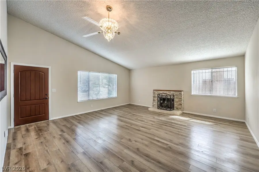 4775 Woodridge Road, Las Vegas, NV 89121 - #3