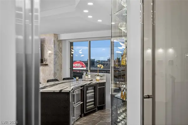 2747 Paradise Road #3101, Las Vegas, NV 89109