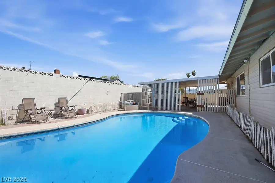 4092 E Harmon Avenue, Las Vegas, NV 89121 - #3