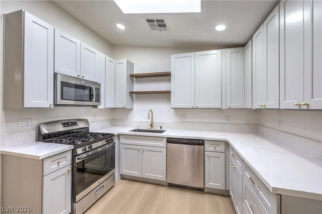 2405 Daisy Hill Avenue, Las Vegas, NV 89106 - #1