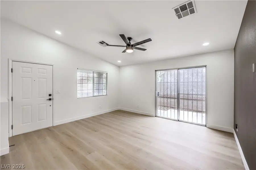2405 Daisy Hill Avenue, Las Vegas, NV 89106 - #2