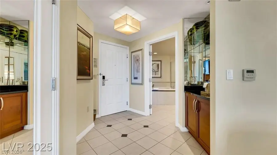 135 E Harmon Avenue #904, Las Vegas, NV 89109 - #2