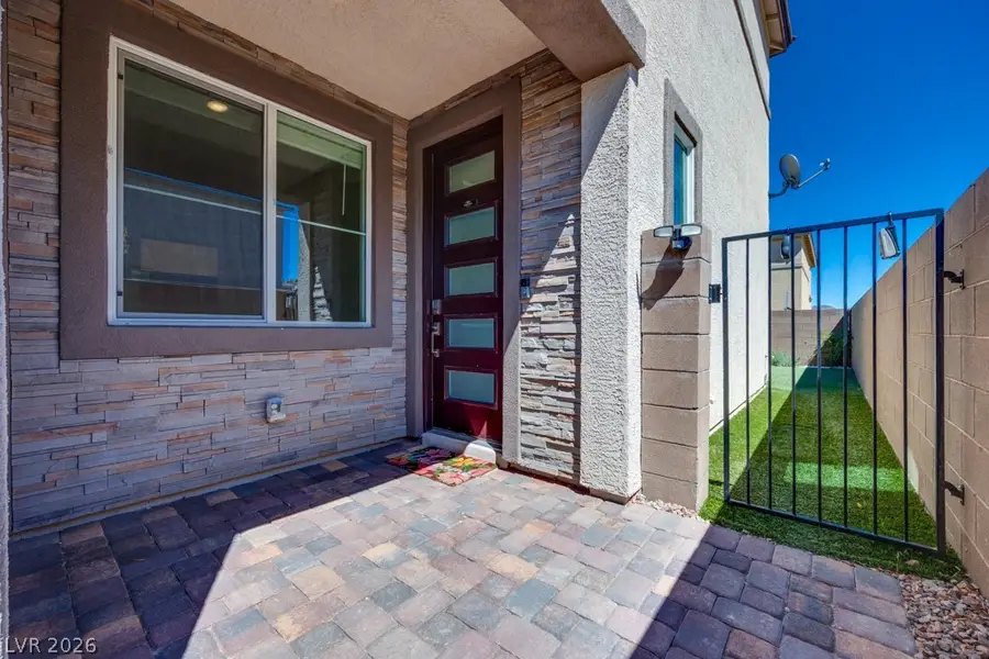 302 Mount Tyndall Street, Henderson, NV 89015 - #3