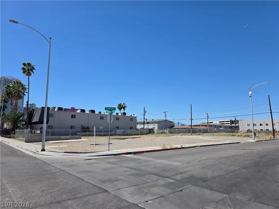 1900 Fairfield Avenue, Las Vegas, NV 89102 - #2