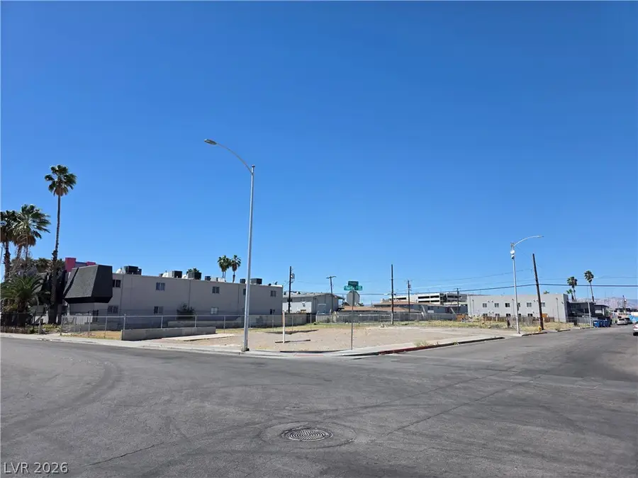 1900 Fairfield Avenue, Las Vegas, NV 89102 - #3
