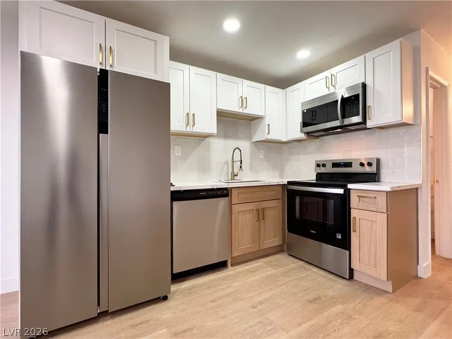 4600 University Center Drive #93, Las Vegas, NV 89119 - #2