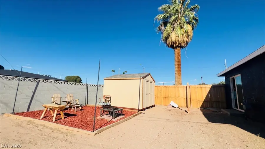 1100 Freeman Avenue, Las Vegas, NV 89106 - #2