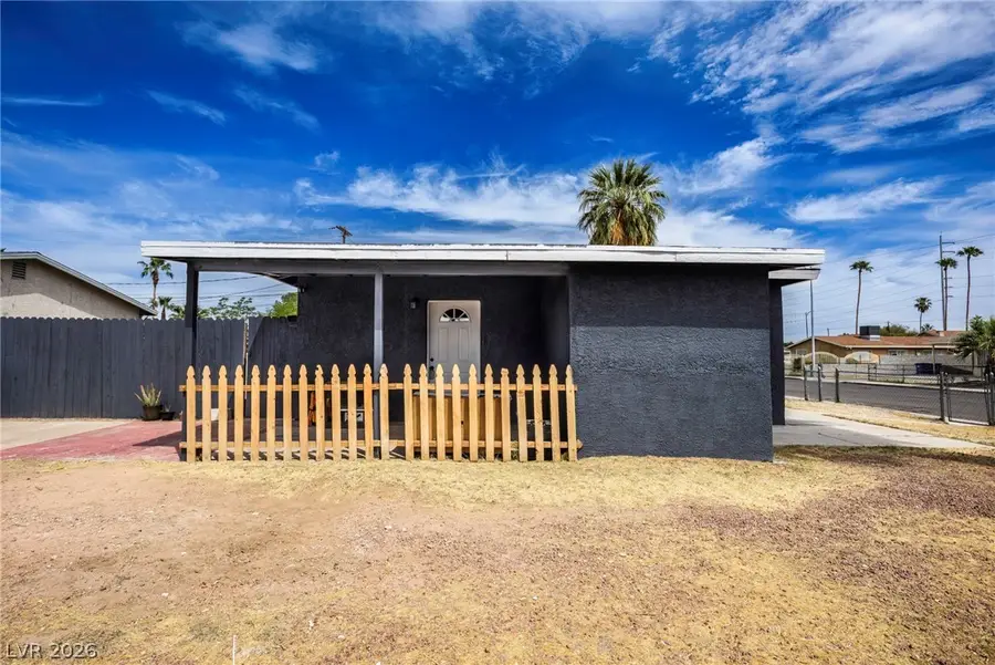 1100 Freeman Avenue, Las Vegas, NV 89106 - #3