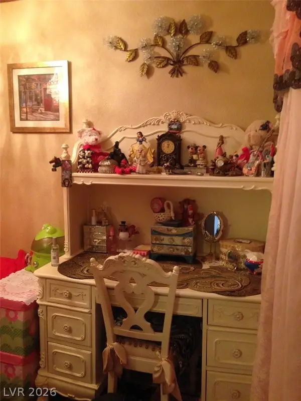 8101 W Flamingo Road #2077, Las Vegas, NV 89147